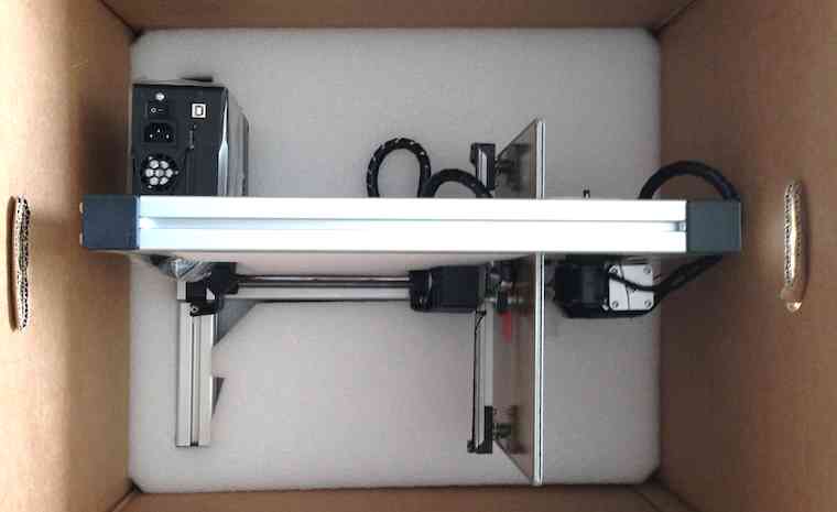 Mijn nieuwe speeltje smeekt erom uit de doos getild te worden.